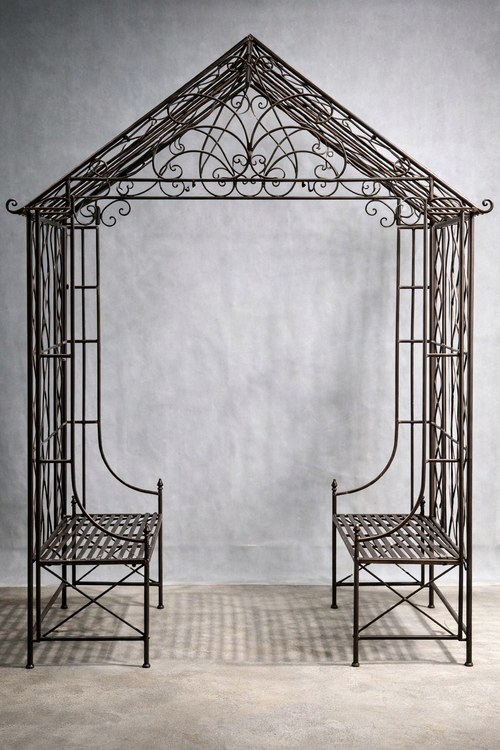 metal arch with benches.jpg